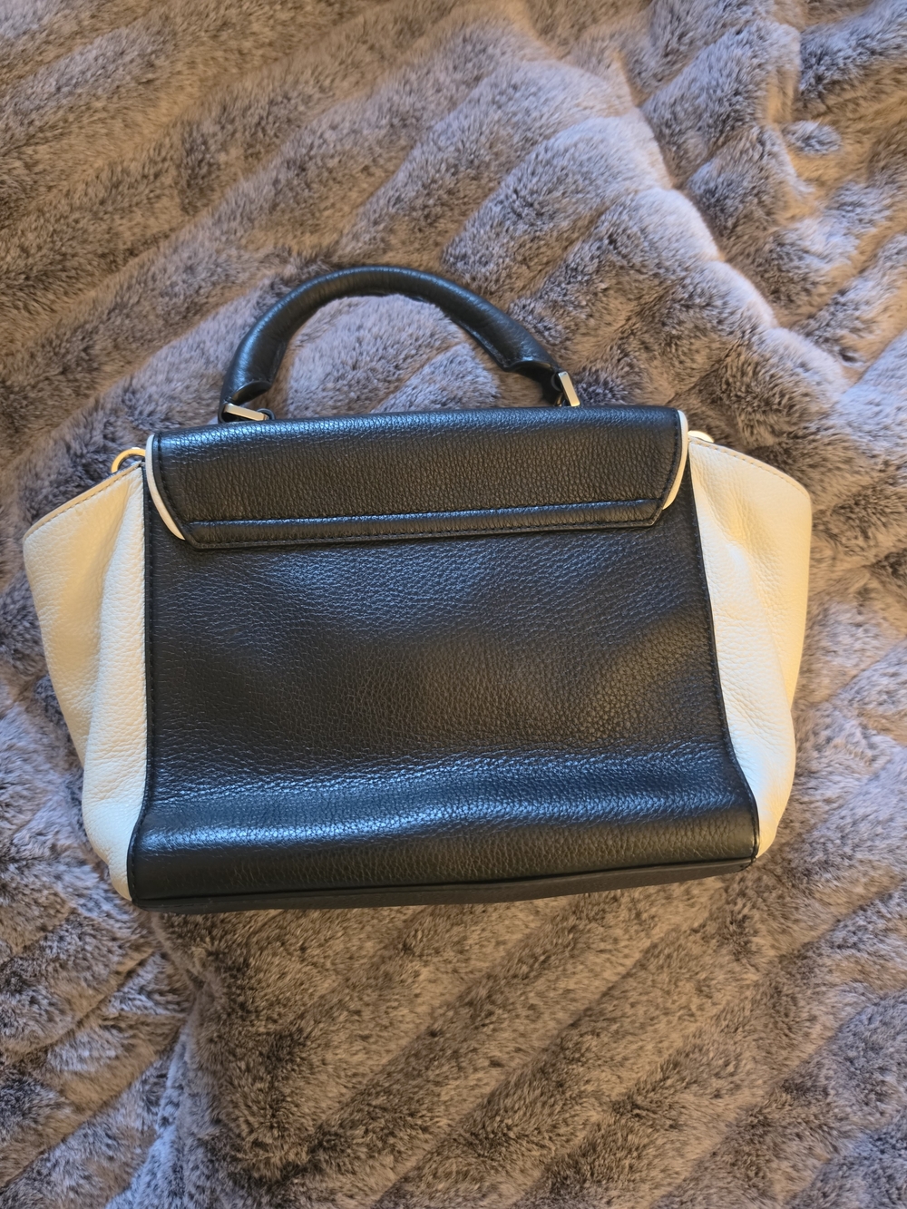 Kate Spade Black and Cream Top-Handle Women’s Satchel - Picture 2 of 9